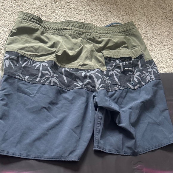 Quiksilver Olive and Navy Board Shorts - Picture 6 of 7